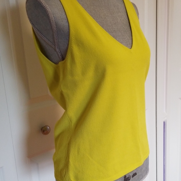 Top - Picture 6 of 8